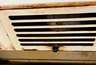 厨房クリーニング施工前の画像