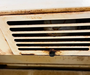 厨房クリーニング施工前の画像