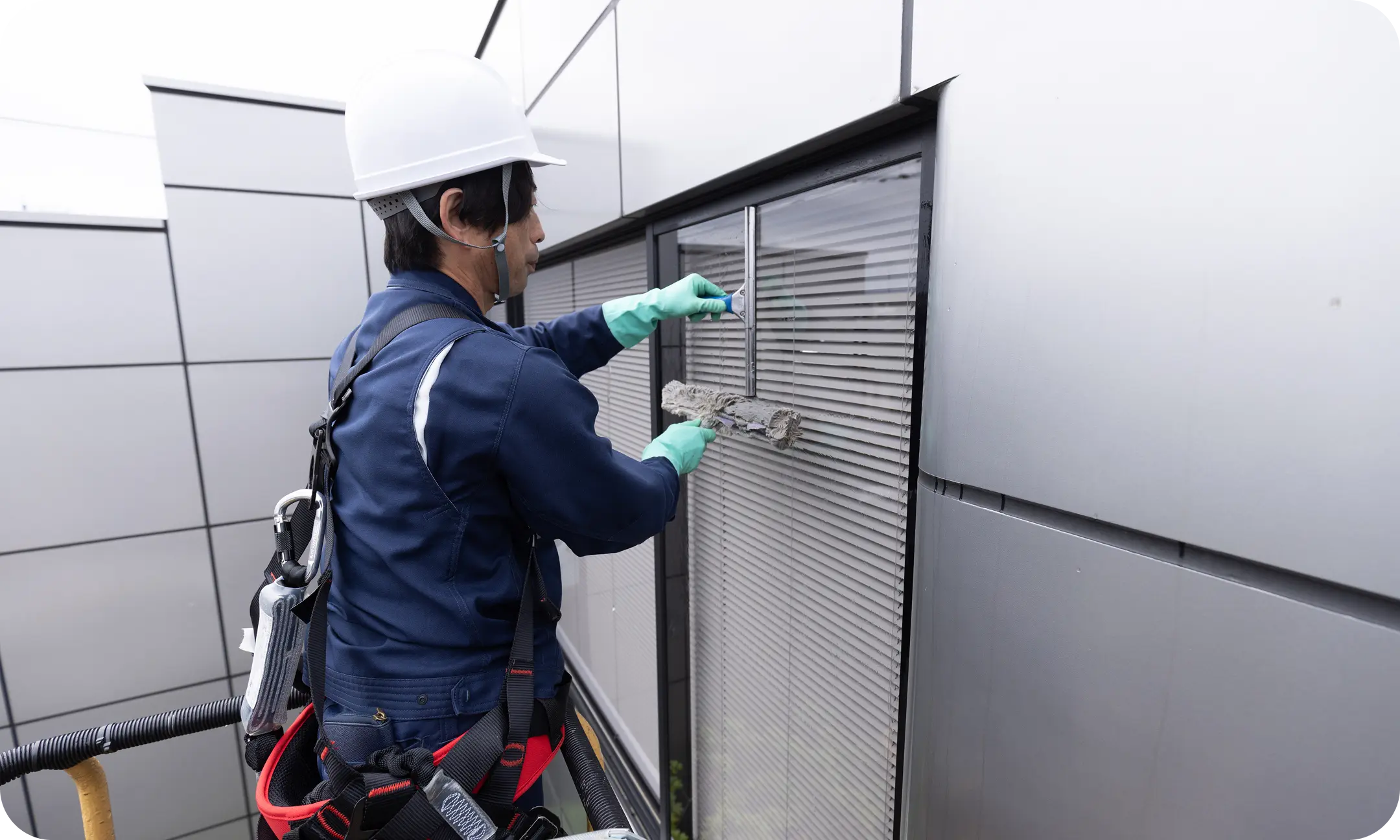 ガラスクリーニングのイメージ画像